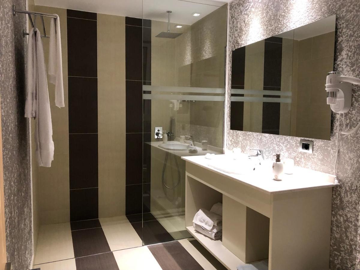 Nemesis Hotel 4*