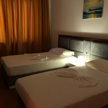 Nemesis Hotel Sarandë Exterior foto