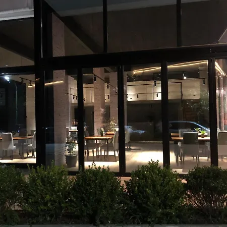 Nemesis Hotel Sarandë Exterior foto
